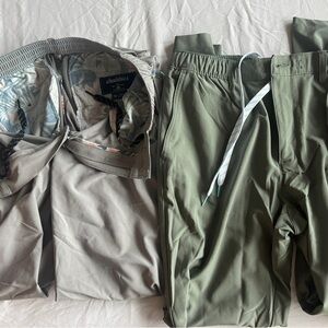 Chubbies Men's Green and Gray Joggers